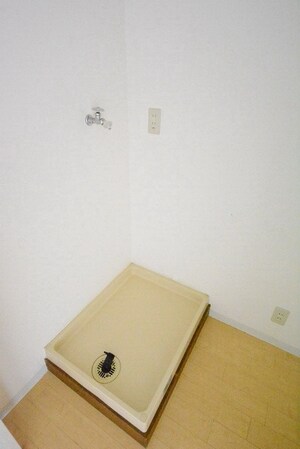 昭島コートエレガンスDの物件内観写真